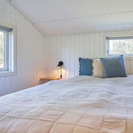 8 Person Holiday Home In Nex Neksø Eksteriør billede