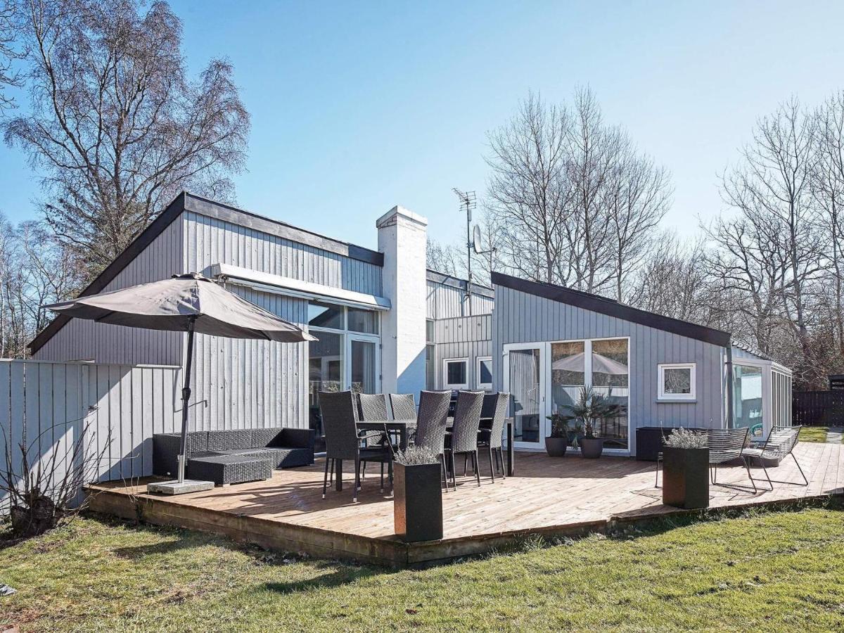 8 Person Holiday Home In Nex Neksø Eksteriør billede